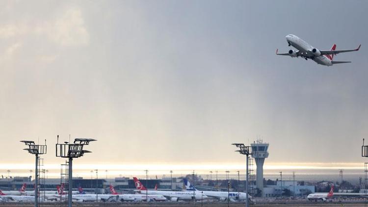 Türk hava sahası kara yolunu aratmadı