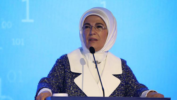 Emine ErdoÄŸan: Dünyada kadın ruhunun daha etkin olacağı bir gelecek bekliyor