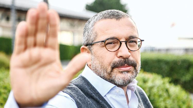 Doktorlara diyorum ki: Kitabı okuyun, üzerine konuşalım! YILIN EN SANSASYONEL KİTABINA İMZA ATAN SONER YALÇIN
