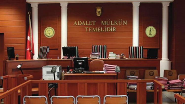 Mahkemede itirafçı oldular