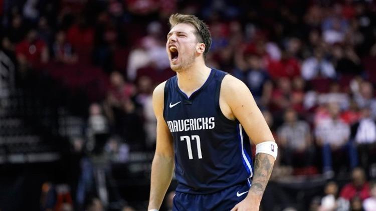 Doncic coştu, Dallas Rockets'ı devirdi