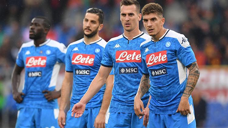 Napoli karıştı, başkan çıldırdı! Eljif Elmas...