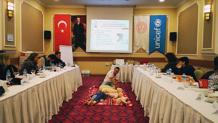 MEB'den pansiyonlu okullarda afet ve ilk yardım eğitimi