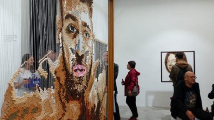 Fırat Neziroğlu'ndan "Selfie"