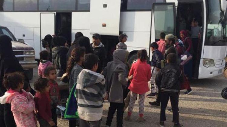 Son dakika.. MSB: 593 Suriyeli Tel Abyad'daki evlerine dönüş yaptı