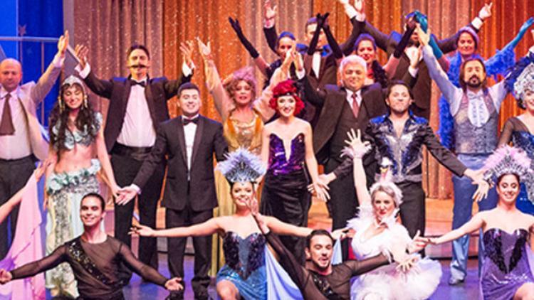 "Hisseli Harikalar Kumpanyası" opera sahnesinde