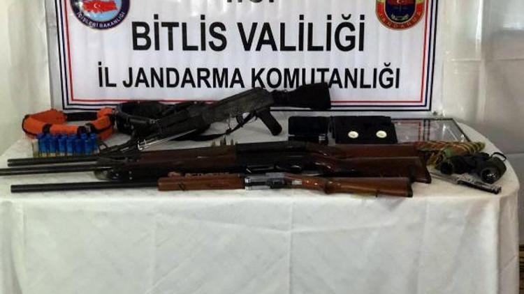Sosyal medyadan terör örgütü propagandasına 6 gözaltı