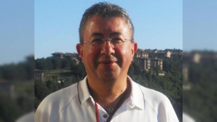 Afyonkarahisar'da bir profesör evinde ölü bulundu