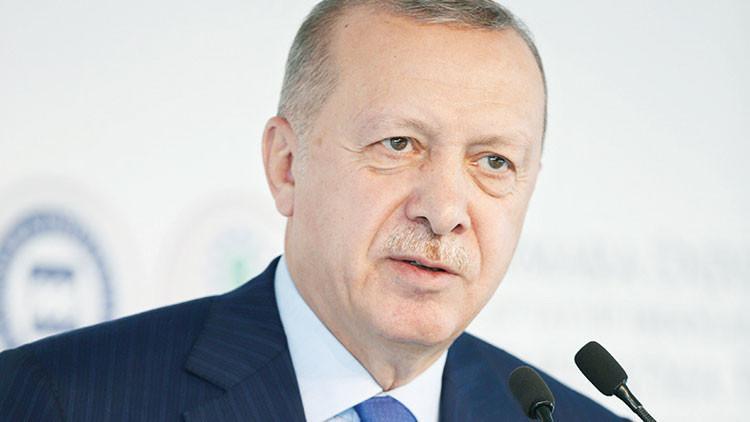 Macron'a tepki: Senin haddine mi