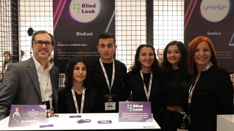 BlindLook uygulaması görme engellilerin rehberi olacak