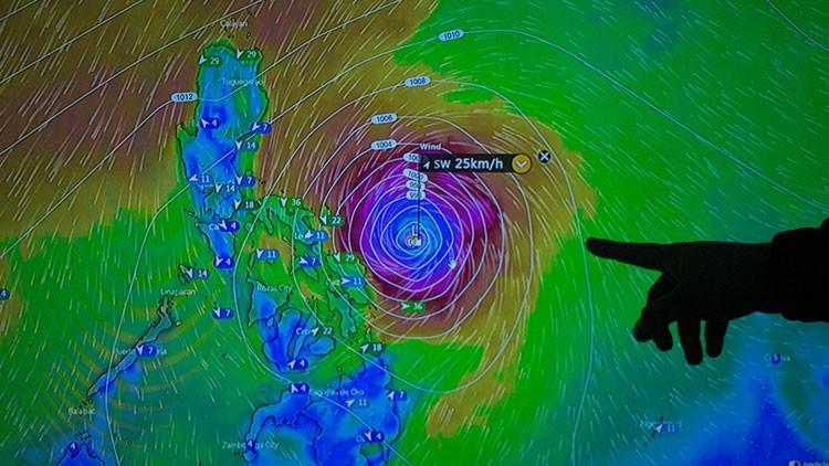 Filipinler'de Kammuri Tayfunu nedeniyle 43 bin kişi tahliye edildi