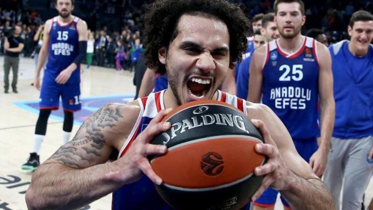 THY Avrupa Ligi'nde kasım ayının MVP'si Larkin oldu