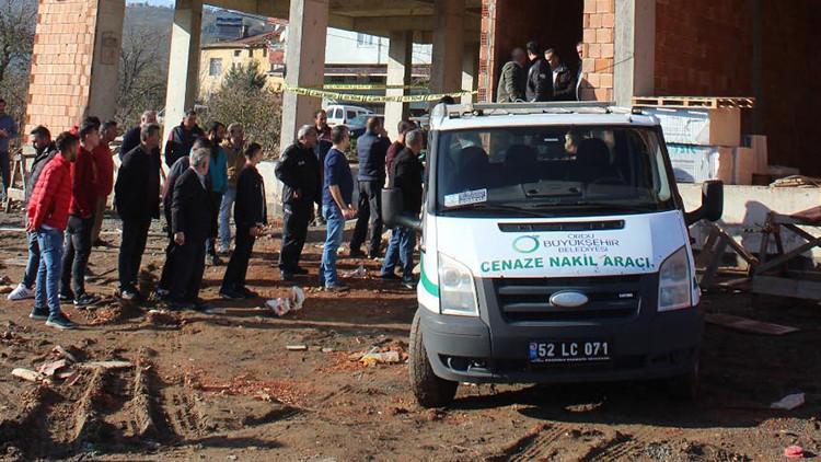 Kayıp olarak aranırken, inşaatta cesedi bulundu