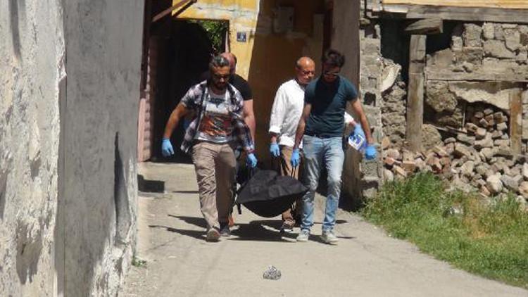 Eşini balyozla öldürdü, 'Pişmanım' dedi