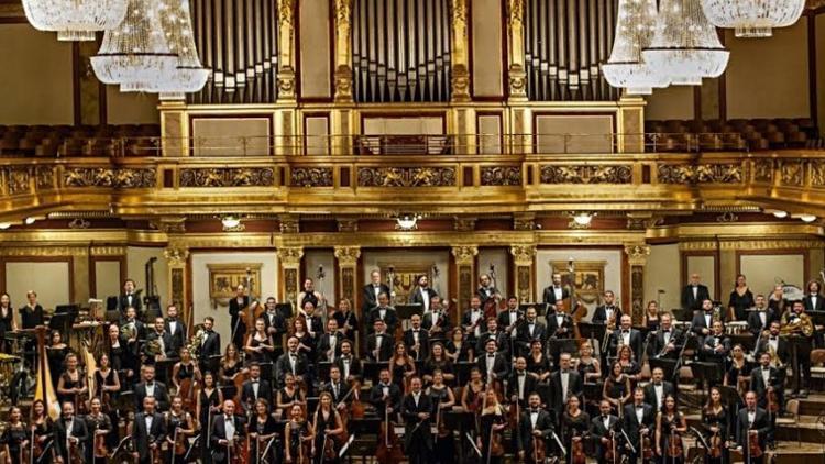 İlber Ortaylı ve BİFO sahnede buluşuyor
