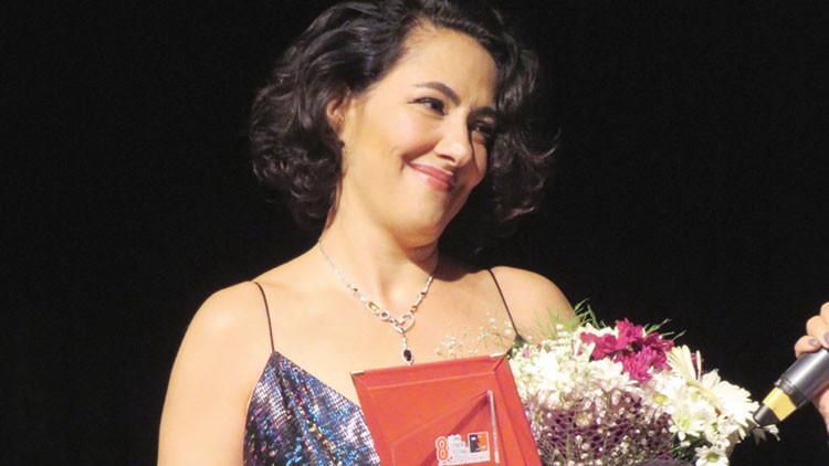 Meltem Cumbul'a onur ödülü