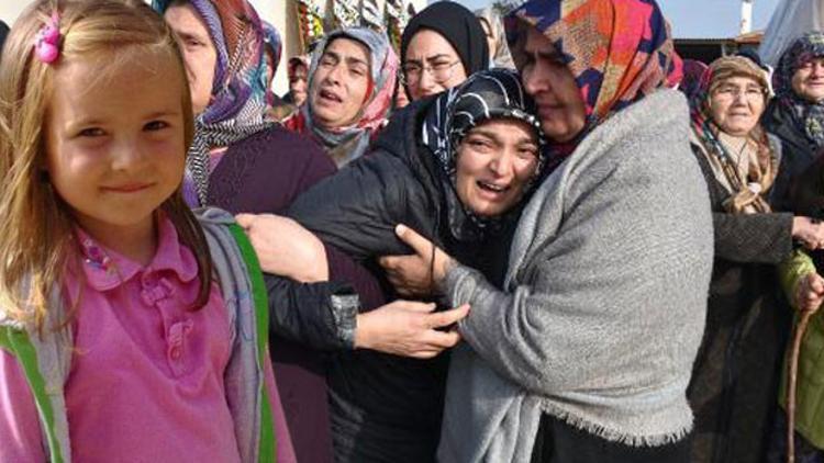 Ecem babaannesiyle birlikte toprağa verildi
