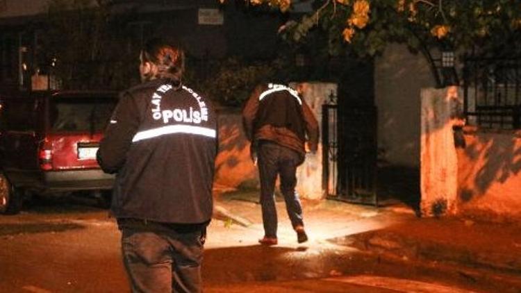 'Anneme nasıl küfredersin' deyip ortalığı birbirine kattı