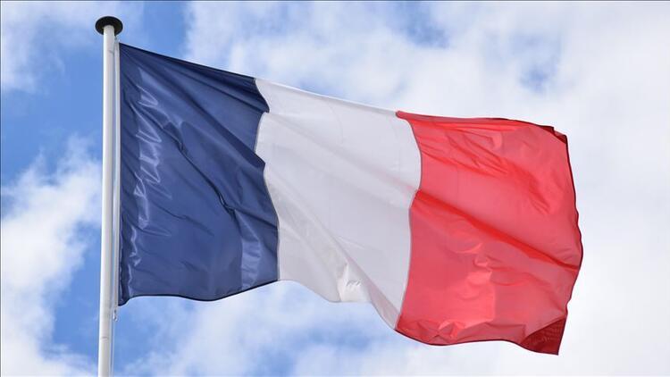 Fransa hükümeti PSA-Fiat birleşmesine onay verdi