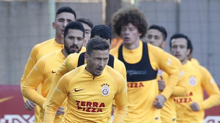 Galatasaray, İzmir deplasmanında! 21 olası puanın sadece 9'u...