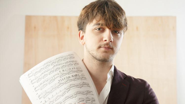 Türkiye'nin en genç orkestra şefi Onur Tahmaz: Bana şunu yapamazsın deyin, ben gidip yapayım