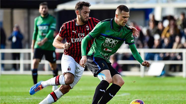 Milan'a Atalanta deplasmanında 5 gollü şok! Hakan Çalhanoğlu...