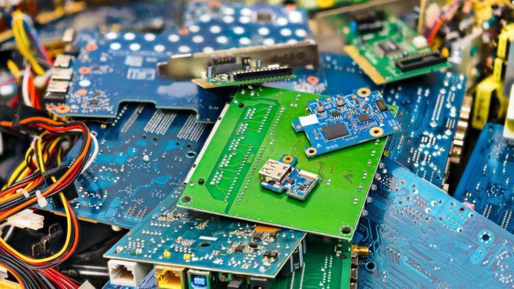 Elektronik atıklar üç bin şehir hatları vapurunun ağırlığına denk