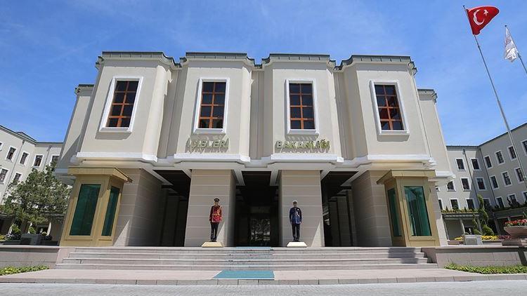 ABD'li yabancı terörist savaşçı sınır dışı edildi