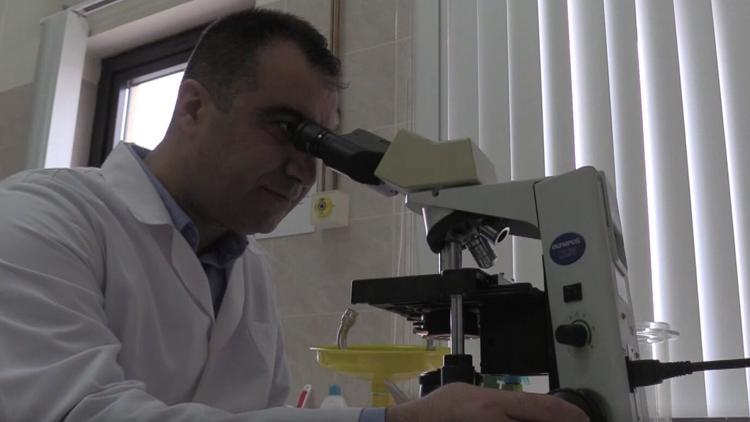 "Yerli bakteriler" doktor öğretim üyesine İngiliz Kraliyet Ödülü getirdi