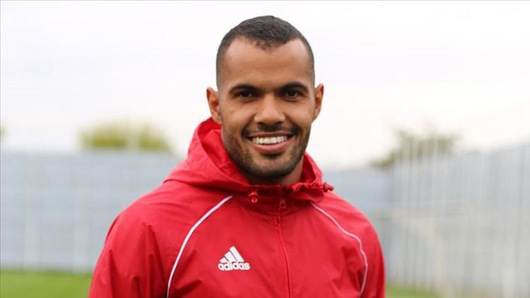 Sivassporlu Fernando: "İdolum Alex"