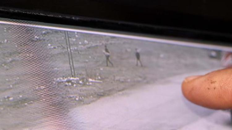 Kayseri'de çocuk parkının yakılması güvenlik kamerasında