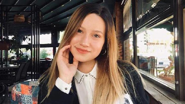 Bir yıldır kayıp Kader Buse Acar'ın anne ve babasından duygulandıran paylaşım