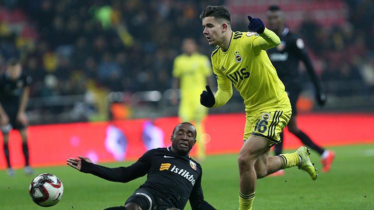 Fenerbahçe'nin genç yıldızı Ferdi Kadıoğlu'ndan transfer açıklaması