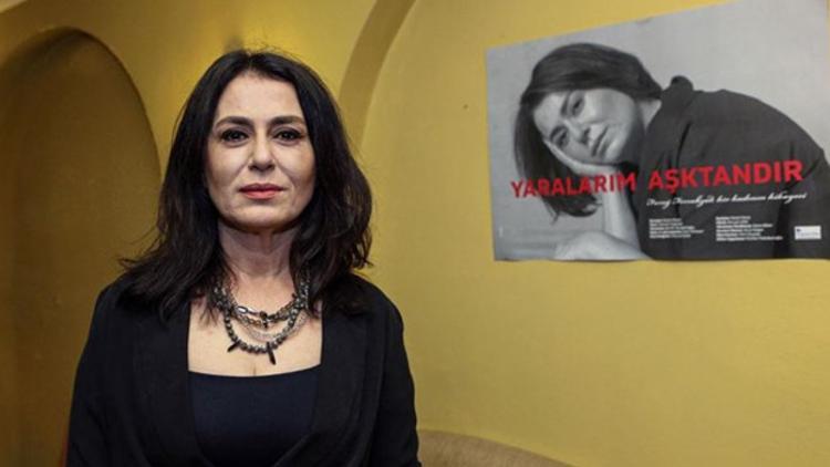 "Yaralarım Aşktandır" Kenter Tiyatrosu'nda perde açtı