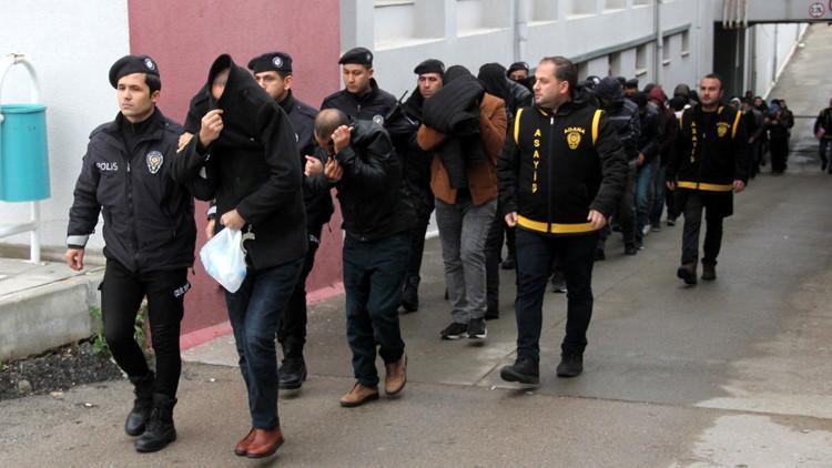 Sahte 'polis, savcı, hakim' çetesine 17 tutuklama