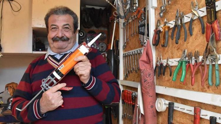 "Kel Mahmut"u hatırlatsın diye saçlarını kazıtmış