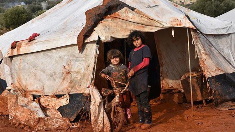 İdlib'de ateşkese rağmen 50 sivil öldü, 31 binden fazla kişi göç etti