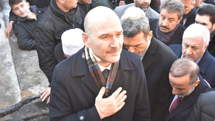 Bakan Soylu'dan Abdulkerim Çevik'in ailesine taziye ziyareti