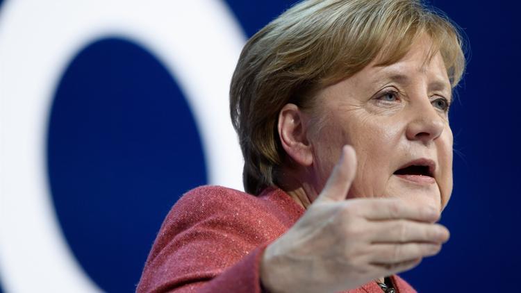 Angela Merkel: "Suriye'de yapılan hatalar Libya'da tekrarlanmamalı"
