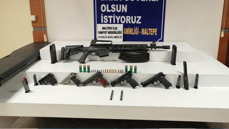 Maltepe'de ruhsatsız silahla yakalanan şüphelinin DHKP-C üyeliğinden kaydı çıktı
