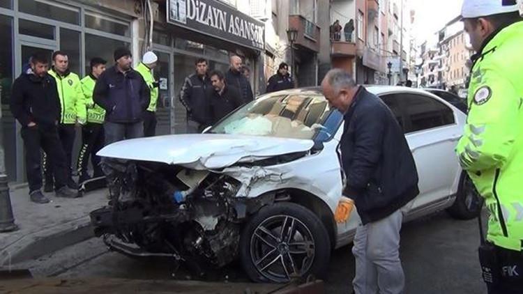 Kırıkkale'de 6 aracın karıştığı trafik kazası: 3 yaralı