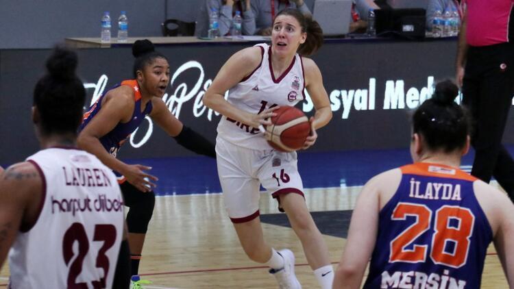 Deprem nedeniyle Kadınlar Basketbol Süper Ligi'nde bir maç ertelendi