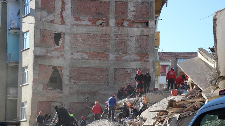 Elazığ'daki deprem nedeniyle Türkiye'ye taziye ve destek mesajları