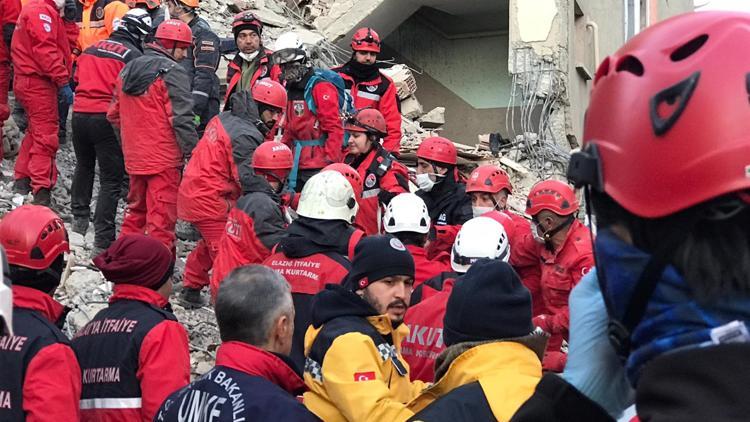 Bakan Pekcan Twitter'dan duyurdu: 1 yıllık taksit ve faizlerini, TESKOMB ödeyecek