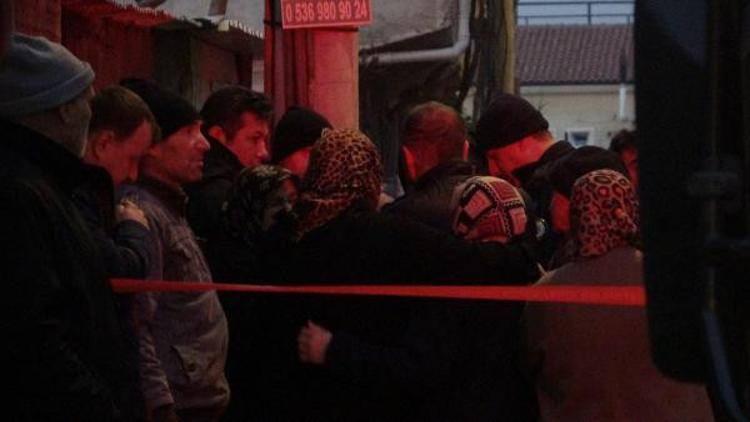 Evinde çıkan yangında hayatını kaybetti