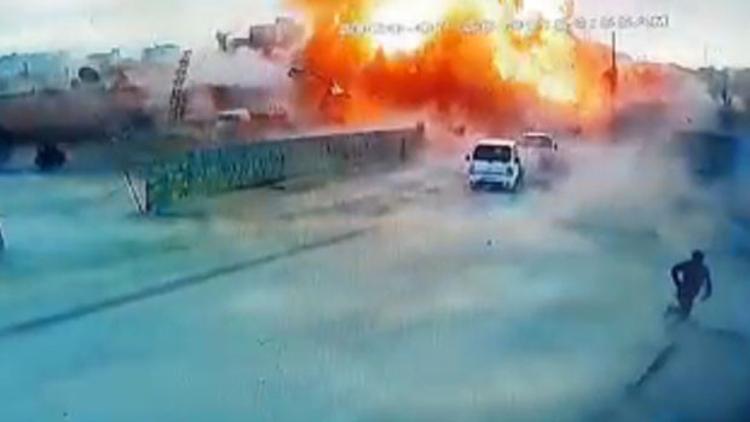 Azez'de bombalı terör saldırısı: 5 sivil hayatını kaybetti