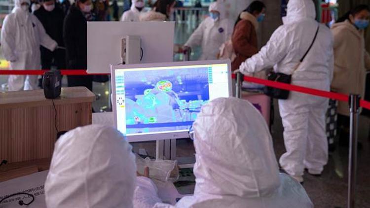 Avustralya'da Çin'den dönen öğrencilerden evde kalmaları istendi