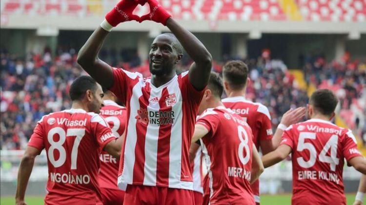 Lider Sivasspor hiç penaltı kullanmadı