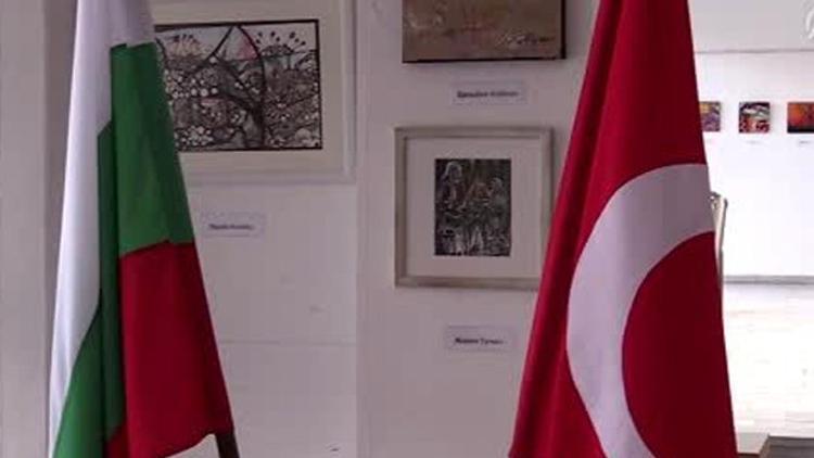 Bulgaristan'da Türk Çağdaş ressamlar karma sergisi açıldı