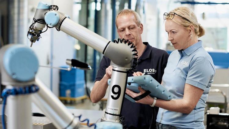 Geleceğin iş modelinde insanlar ve robotlar bir arada çalışacak